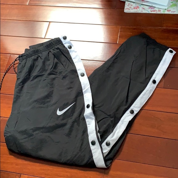 Nike Pants - NIKE Tear away pants